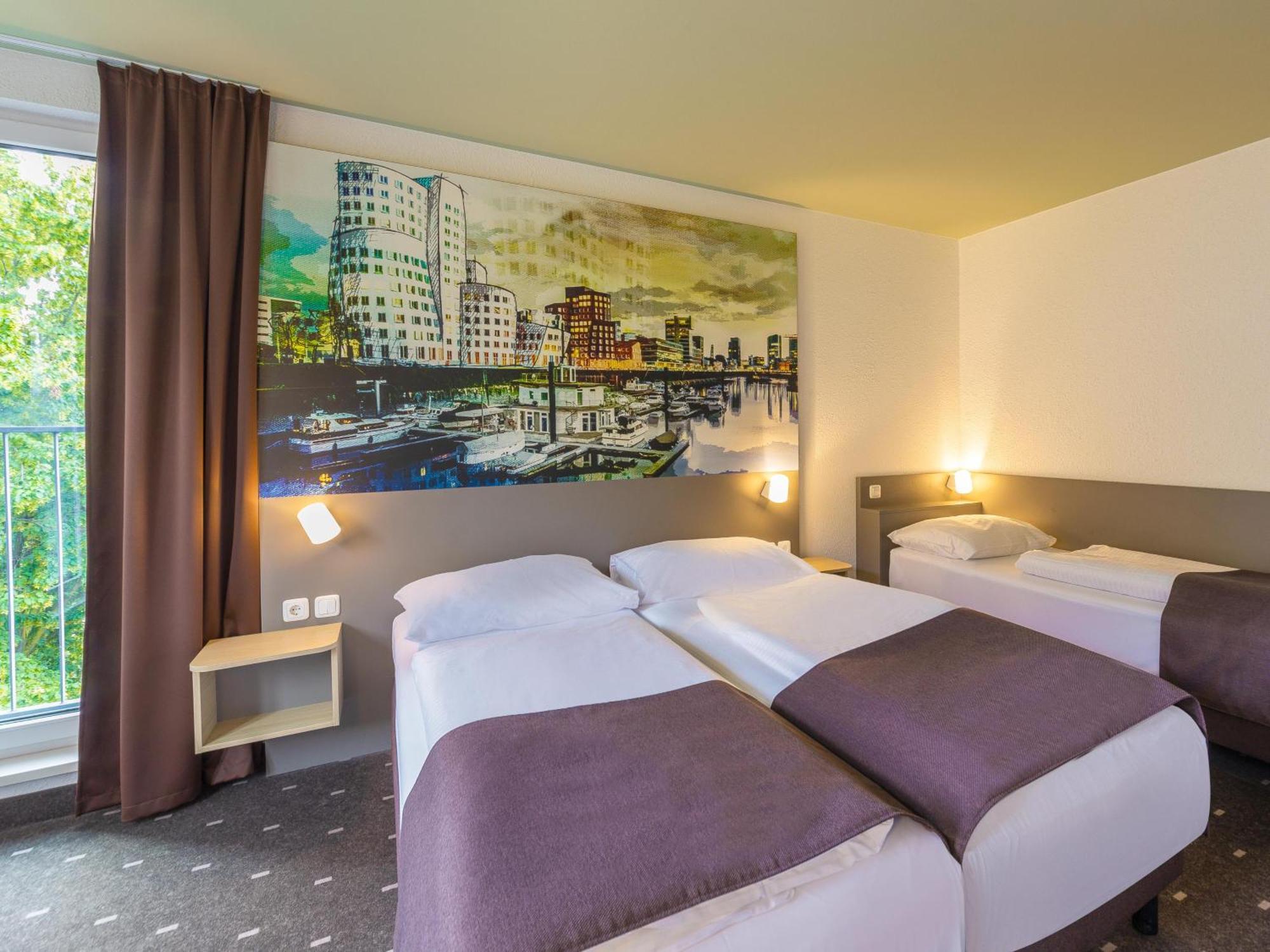 B&B Hotel Duesseldorf City-Sued Extérieur photo