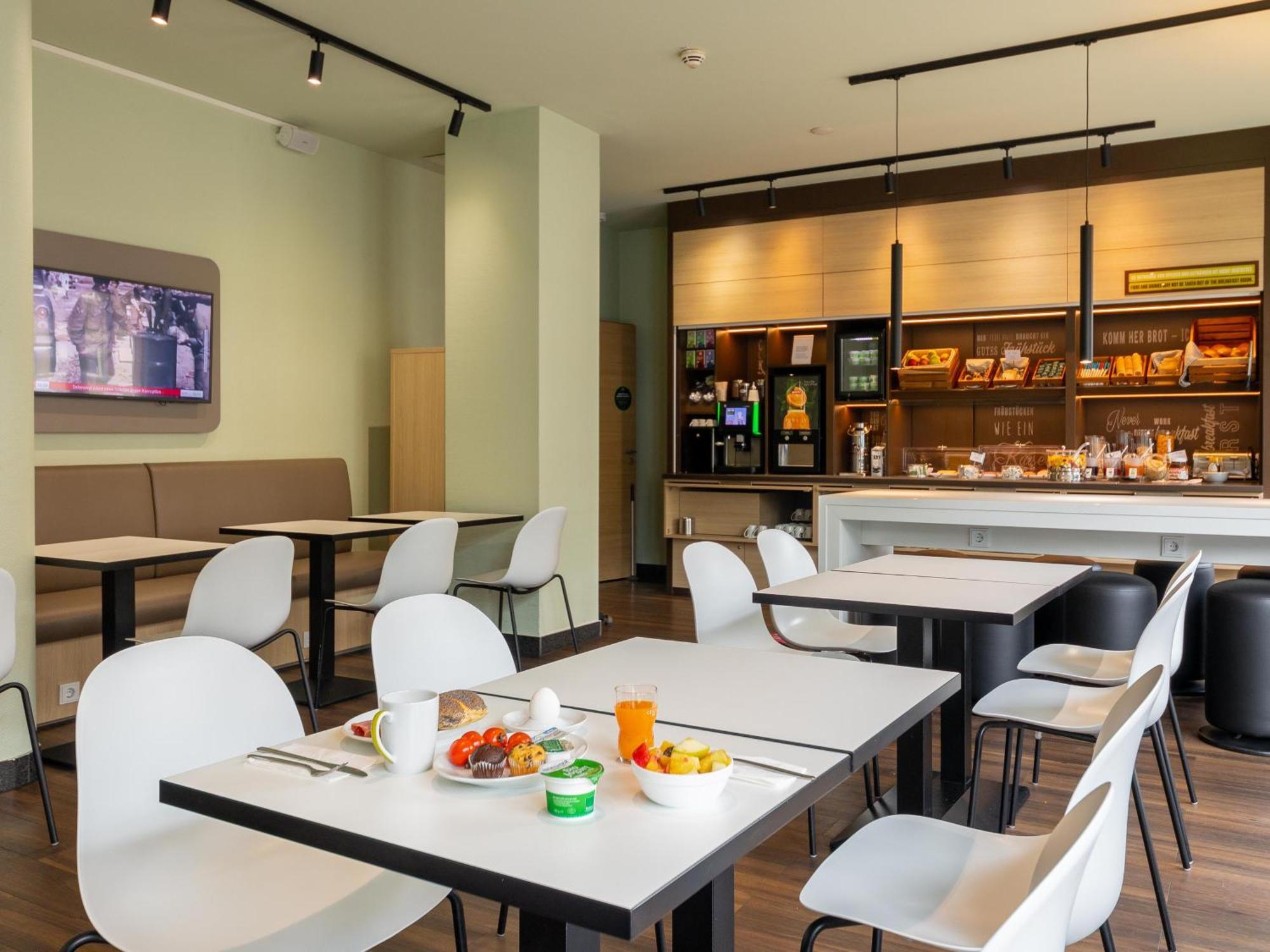 B&B Hotel Duesseldorf City-Sued Extérieur photo